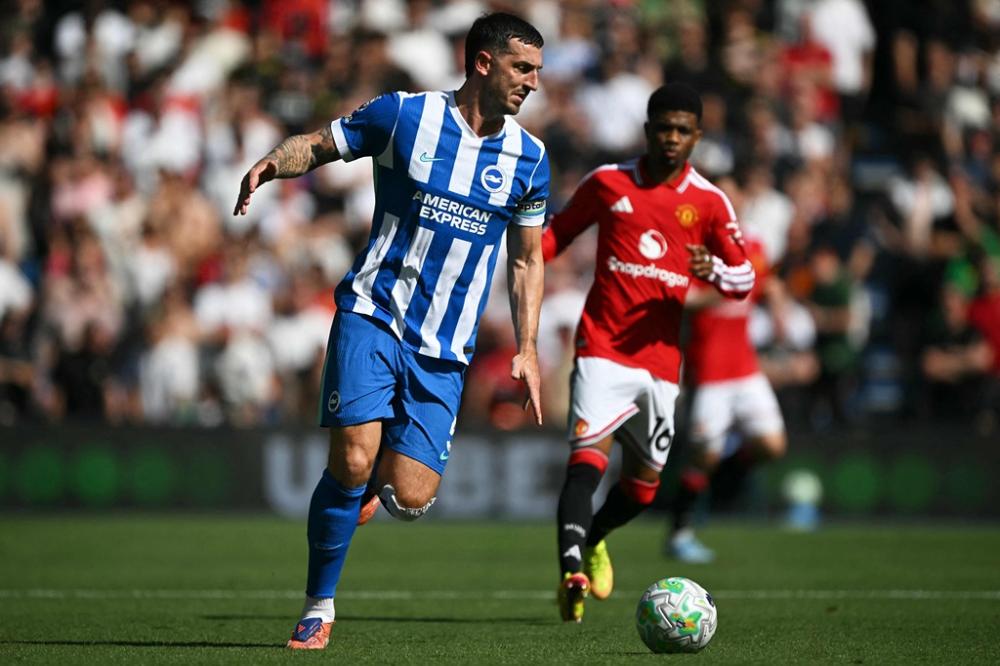 米纳领衔球队防线逆袭之路全解析与精彩瞬间回顾